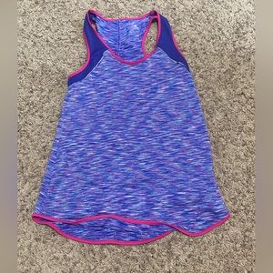 Super soft and stretchy tank top size small